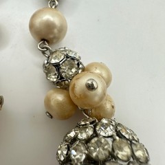 Vintage silver tone clear rhinestones faux pearls dangle drop clip on earrings