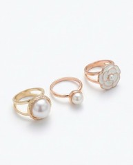 5 Pcs Women’s Scarf Ring Clip Set Gold Pearl Silk Scarf Holder Buckle