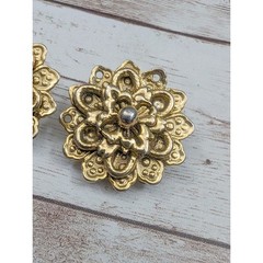 Vintage Clip On Earrings – 1.25″ Stunning Antique Gold Tone Statement Earrings