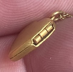 RARE Vintage Henry F Barrows HFB Etched 1/20 12k GF Heart Locket Necklace 13.5”