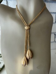 ESTATE VINTAGE GOLD TONE LARIAT CHAIN TEXTURED BEAD TASSEL NECKLACE 14″