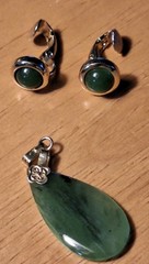 Vintage AVON Faux Costume Jewelry Jade Clip Earrings & Pendant Set Original Box