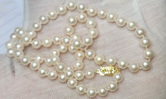 VINTAGE ELEGANT 14K & White Pearls Necklace “Firey Ideal Cut (FIC)” CLEAN & NICE