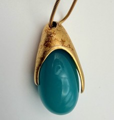VTG Givenchy Necklace Aventurine Pendant 1980s Runway Gold-Tone Long Snake Chain