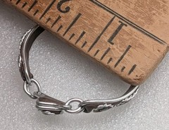 Dainty Vintage 50s Handmade Tin Art Green Stone And Leather Bracelet 6″