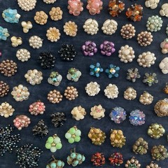 HUGE Lot Vintage Clip On Screw Back CLUSTER Earrings Vogue Weiss Kramer Jonne