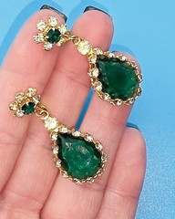 VTG JULIANA (D&E) GREEN & CLEAR CAGED RHINESTONE BROOCH AND EARRING SET