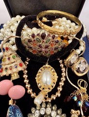 Vintage Estate Costume Jewelry Lot ! MONET, AVON and more!