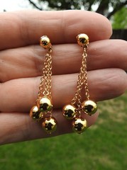 Vintage Avon 1990 3 Dangling Balls on Chains Polished Gold Tone Pierced