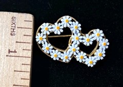 Vintage Daisy Flower Double Heart Brooch Pin Gold Tone Floral Jewelry Valentines