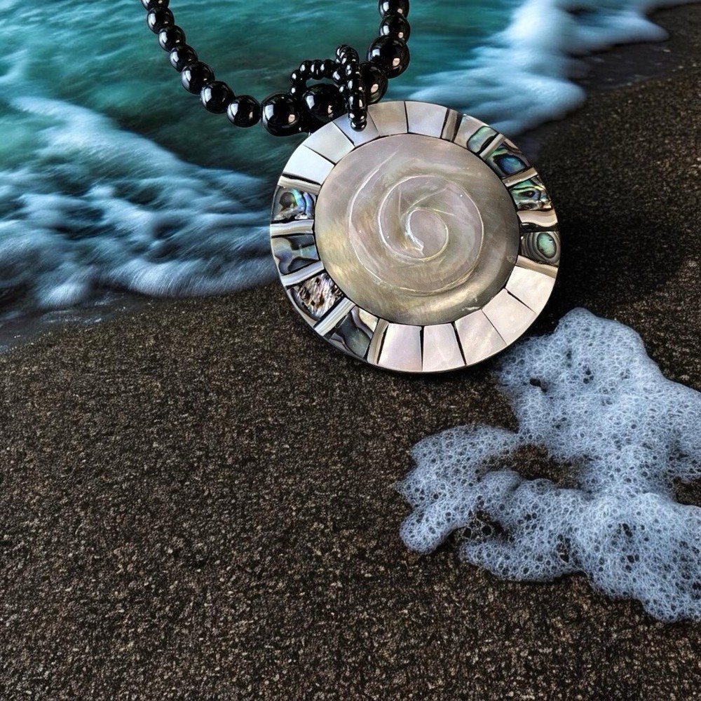 Vintage Black Glass Bead Necklace MOP & Abalone Pendant Barrel Clasp 22”