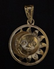 Vintage Light Weight 14kt Yellow Gold Celestial Duo Pendant