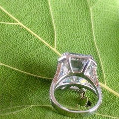 Beautiful White Emerald Cut Simualted CZ Engagement Wedding Ring in 925 Silver