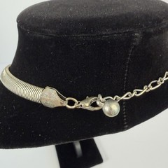 Vintage Silver Tone Brutalist Bib Statement Necklace Hammered Herringbone