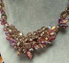 MADE IN AUSTRIA VINTAGE PINK CRYSTAL FACADE GOLD TONE NECKLACE SIGNED 13.5-15.5”