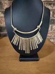 Vintage gold tone Cleopatra Egyptian style necklace