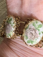 Vintage Lavender Rose Bracelet Yellow Gold Filled 7.25 Inches