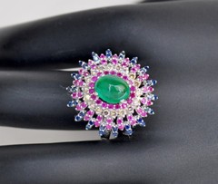 18KT WHITE GOLD COLORFUL COLOMBIAN EMERALD RUBY DIAMOND BLUE SAPPHIRE RING