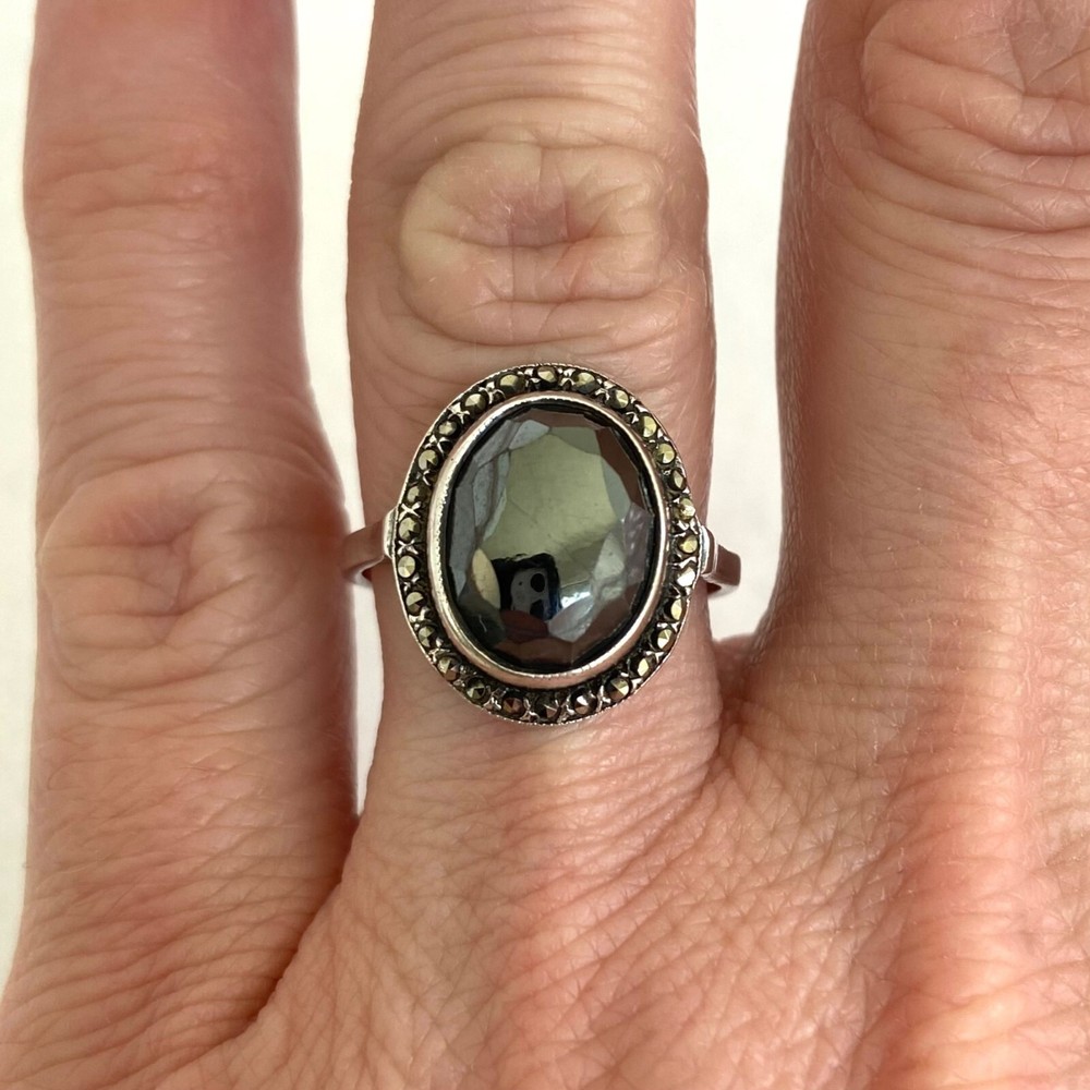 VTG Sterling Silver 935 +W+ Oval Faceted Hematite & Marcasite Ring Sz 6.25