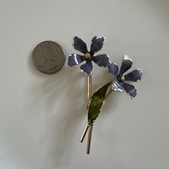 Vintage Flower Stem Brooch Periwinkle Vinca Blue Purple Dimensional 3.25”