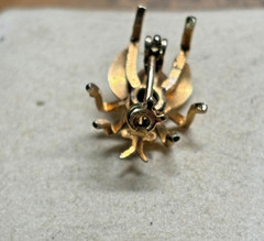 17mm TINY gold tone FLY INSECT Flying BUG Pin Brooch Lapel Blue Red RHINESTONE