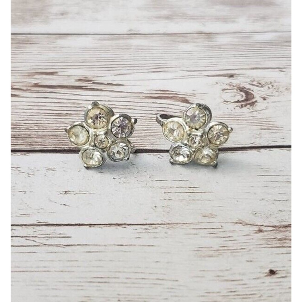 Vintage Screw On Earrings Flower Shape Just Over 0.5″