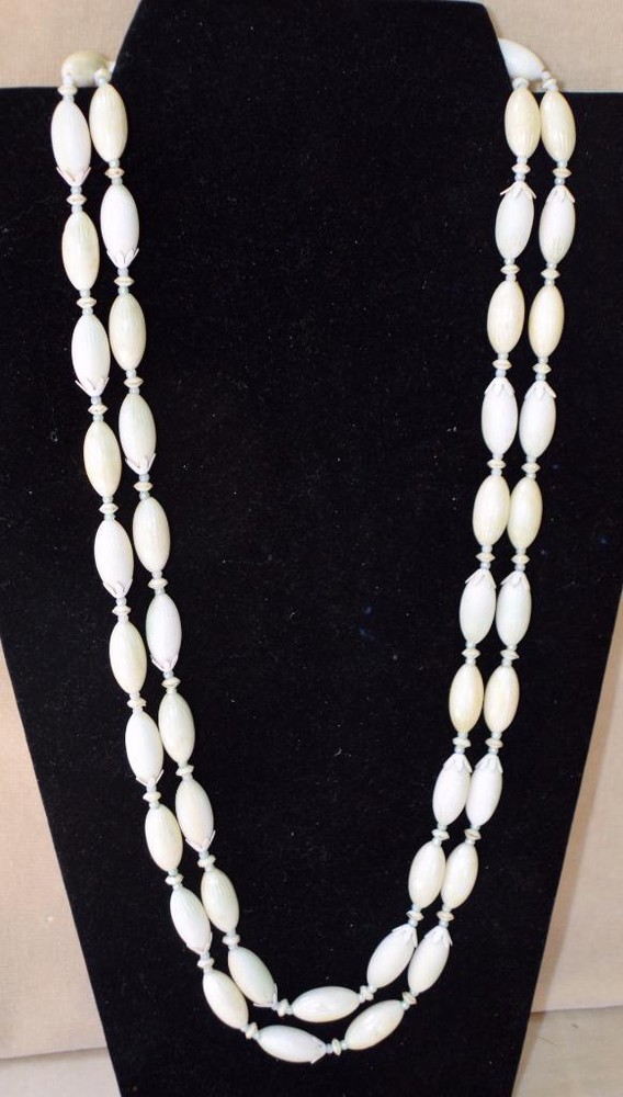 Vintage 60s JAPAN? Bleached Green Oval Beads 54″ Necklace
