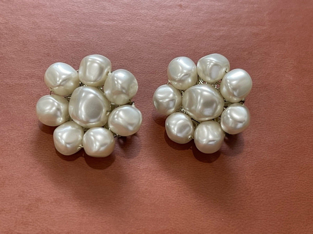 Vintage Japanese Silver Tone Metal Faux Pearl Flower Form Clip on Earrings
