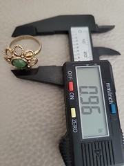 Vntg Bezel Set Green Lucite Necklace & Uncas Mfg Co Adjustable Green Stone Ring