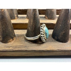 Vintage Style Turquoise and Sterling Silver Ring Sz 8.5