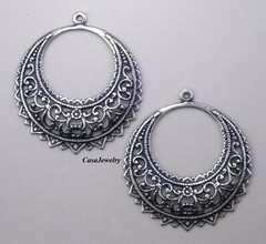 #0025 LARGE ANTIQUED STERLING S/P ROUND OPEN FILIGREE W/TOP HANG RING – 2 Pc Lot