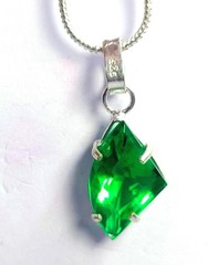 Natural Green Peridot 20 Ct Fancy Shape EGL 925 Sterling Pendant Free Chain 6MGE