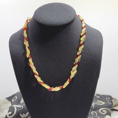 Unique Red and Opaque and Clear Lucite Chip Beaded Hand Strung Vintage Necklace