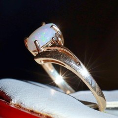 10k yellow gold size 5 ring 0.355ct Australian fiery opal diamond 1.52gr N3815