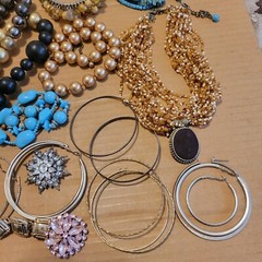 Lot Of Mixed Costume Jewelry 40’s-70’s Many Photos