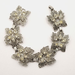 Vintage 1950s Silver Tone Mesh Leaf Bracelet Mid Century Rhinestone Panel Link