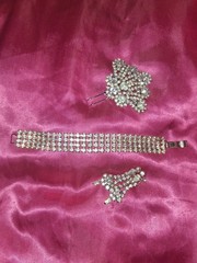 Vintage Estate Rhinestone Bracelet Earrings And Hair Pin Set