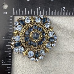 Vintage Lisner Brooch Clip On Earrings Set Gold Tone Blue READ
