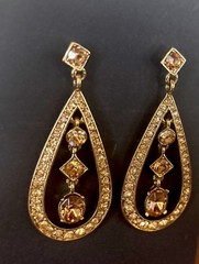 Vintage Champagne Glass Rhinestone Open Teardrop Dangle Earrings Gold Tone