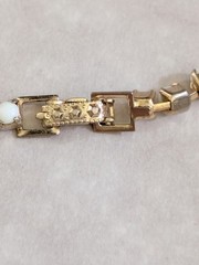Vintage Milk Glass Choker Necklace White Prong Set Gold Tone 18″ Mid Century