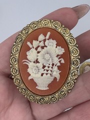 9 Piece Vintage Cameo Lot. Trinket Box, Florenza Brooch/pendant, W Germany