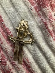 Vintage 1950’s Gold Tone 3D Wishing Well with Stones Charm Bracelet