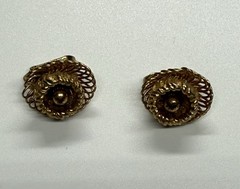 Corocraft Gold Tone Brooch And Earrings Set Flower Floral
