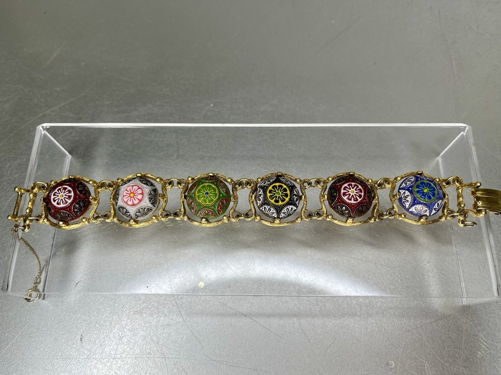 VTG Celebrity Signed Multicolor Bracelet Gold Tone Clasp Floral Flowers