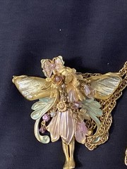 Retired Vintage Kirk’s Folly Primrose The Flower Fairy Charm Necklace Gold Tone