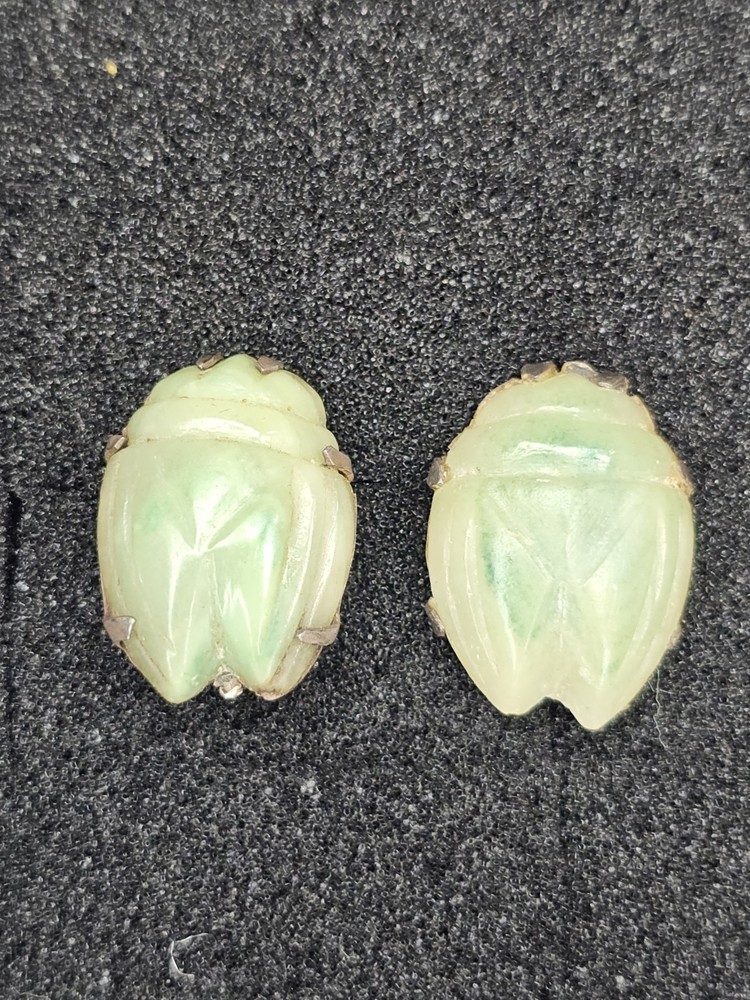 Vintage Carved Green Jade Jadeite Leaf Cicada Sterling Silver Screw Back…