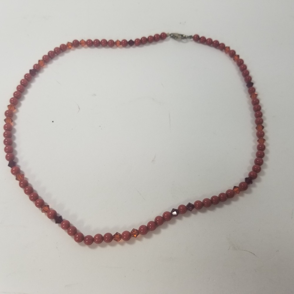 Vintage MCM Red Round & Faceted Bead Choker Necklace Mid Century 16 in Tiny