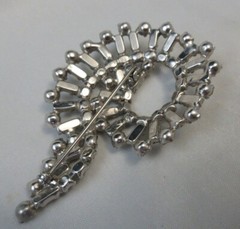 High End Prong Set Clear Rhinestone Brooch w/Baguette Stones Silver Tone Swirly