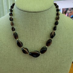 Vintage 1960s Banded Agate Sardonyx Bead Necklace Knotted 18in 28g