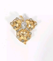 Vintage Ivy Leaf Rhinestone Gold Toned Brooch Pin
